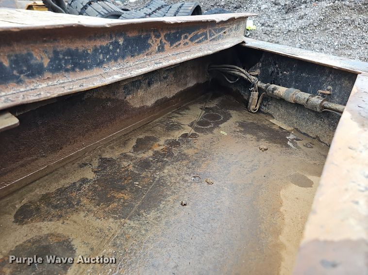 image for item DO2907 2012 Towmaster Trailer TC-14D  equipment trailer