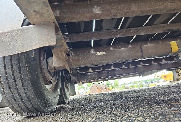 image for item DO2907 2012 Towmaster Trailer TC-14D  equipment trailer