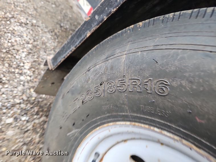 image for item DO2907 2012 Towmaster Trailer TC-14D  equipment trailer