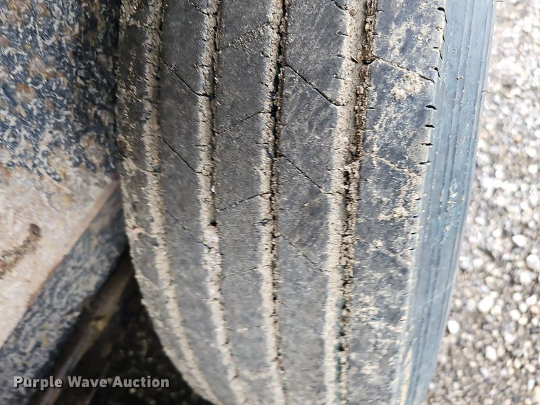 image for item DO2907 2012 Towmaster Trailer TC-14D  equipment trailer