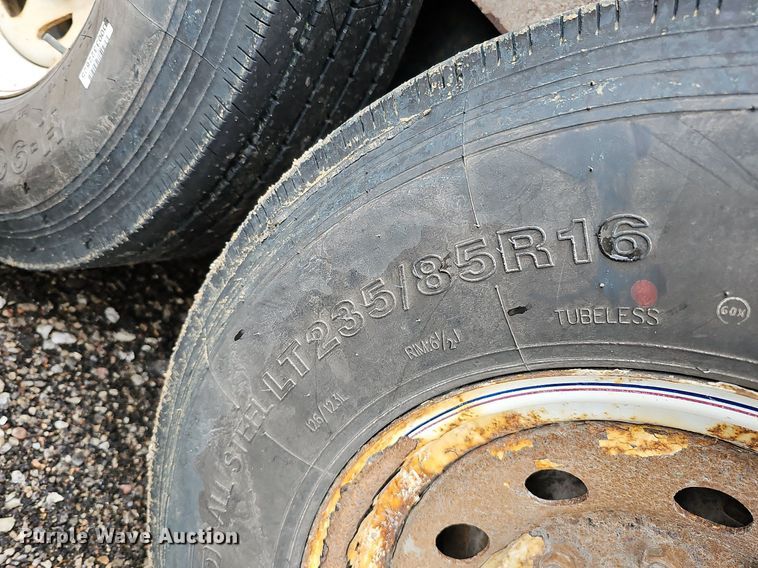 image for item DO2907 2012 Towmaster Trailer TC-14D  equipment trailer