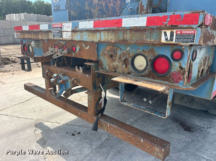 image for item DP0534 2007 GMC C7500  bucket truck