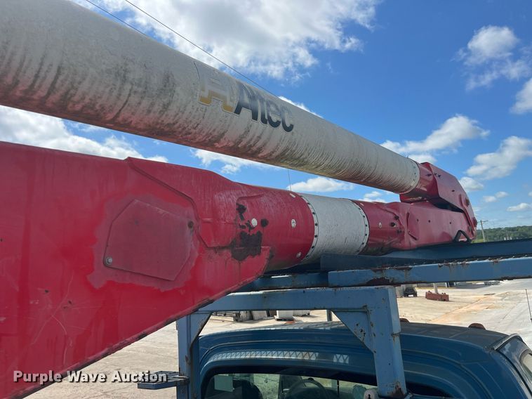 image for item DP0534 2007 GMC C7500  bucket truck