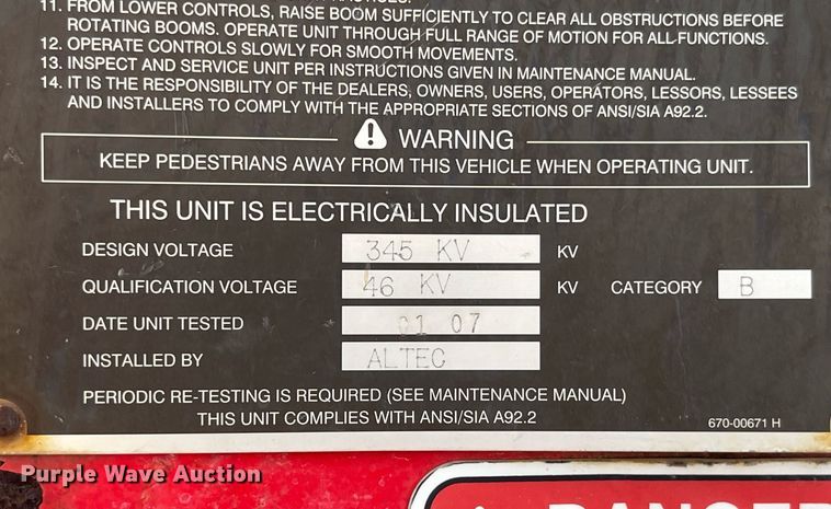 image for item DP0534 2007 GMC C7500  bucket truck