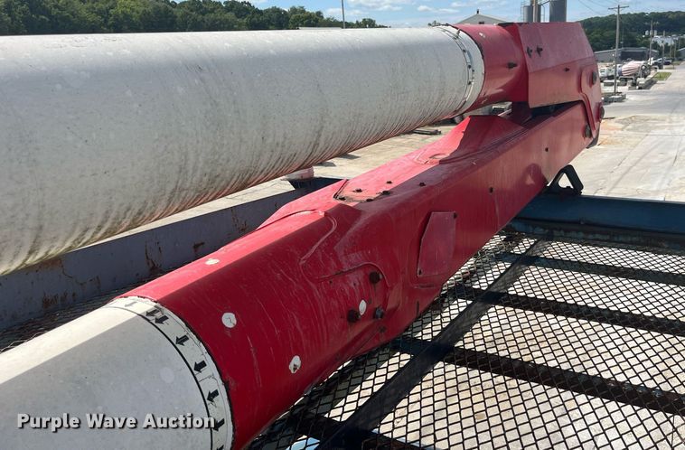 image for item DP0534 2007 GMC C7500  bucket truck