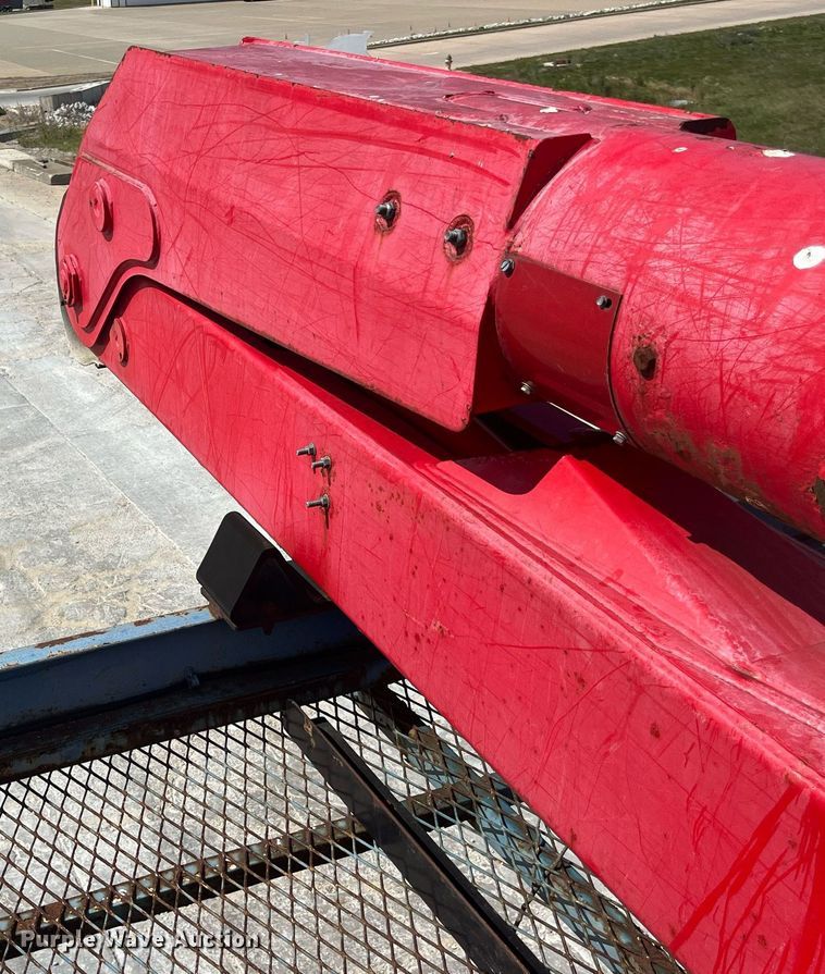 image for item DP0534 2007 GMC C7500  bucket truck