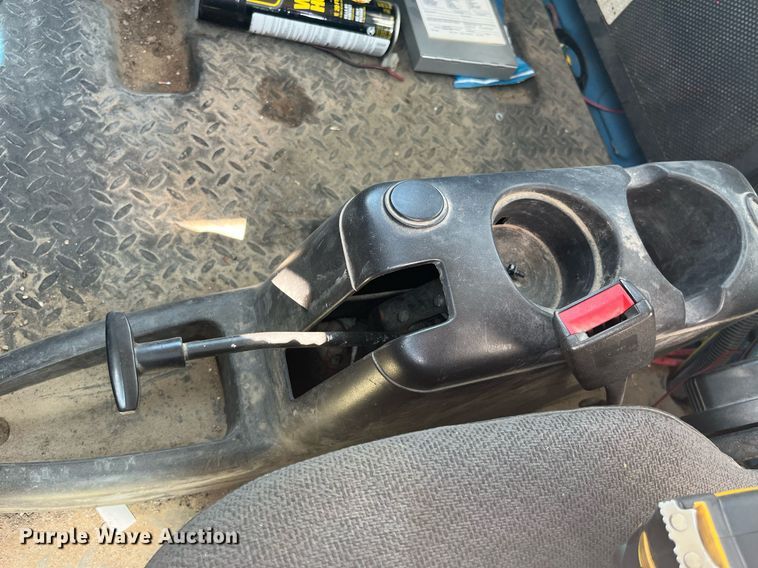 image for item DP0534 2007 GMC C7500  bucket truck