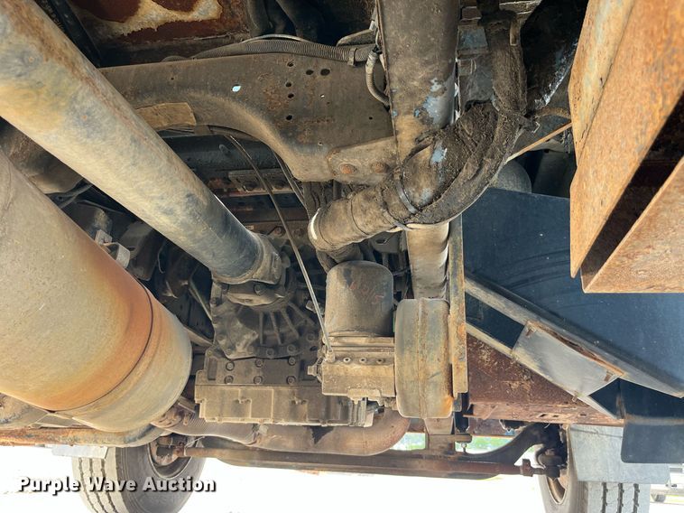 image for item DP0534 2007 GMC C7500  bucket truck