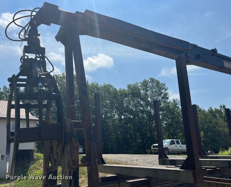 image for item DP0538 1987 Ford L8000  log loader truck