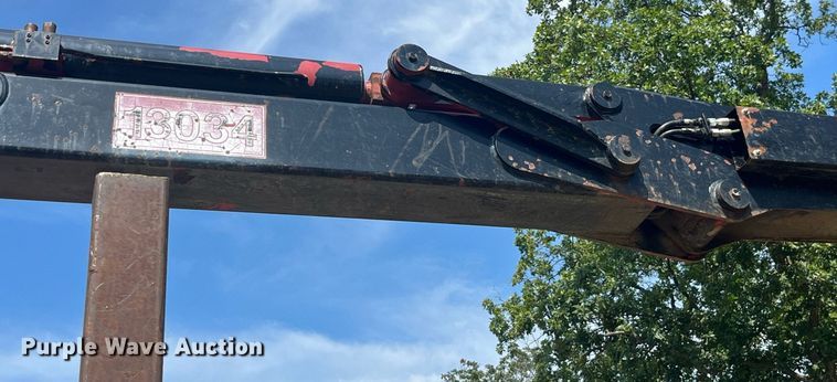 image for item DP0538 1987 Ford L8000  log loader truck