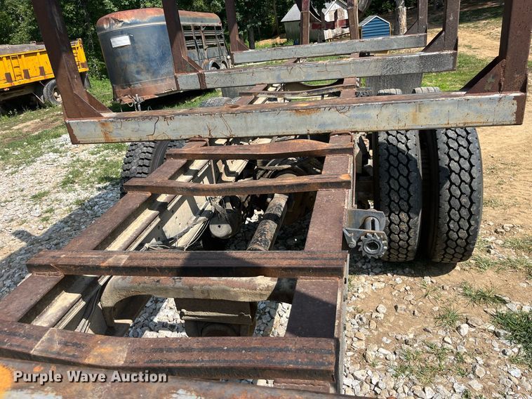 image for item DP0538 1987 Ford L8000  log loader truck