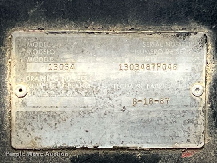 image for item DP0538 1987 Ford L8000  log loader truck