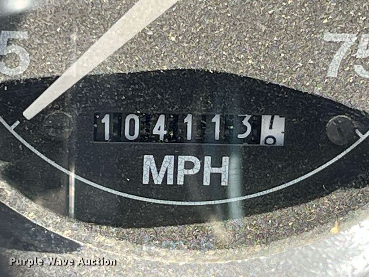 image for item DP0538 1987 Ford L8000  log loader truck