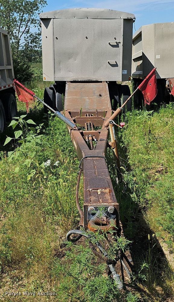 image for item DQ0125 1990 Cornhusker Pup  end dump pup trailer
