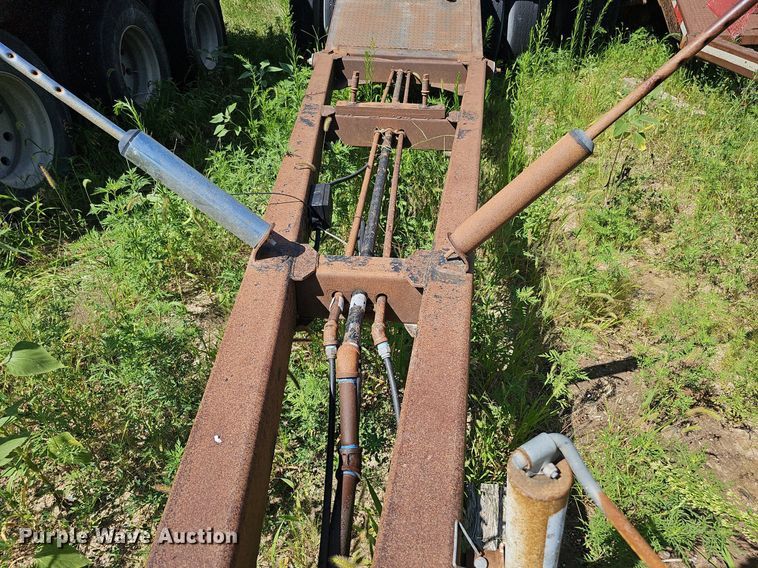 image for item DQ0125 1990 Cornhusker Pup  end dump pup trailer