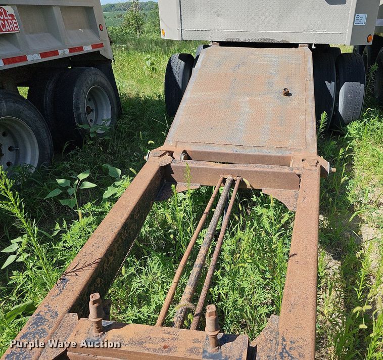 image for item DQ0125 1990 Cornhusker Pup  end dump pup trailer