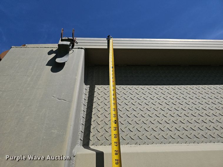 image for item DQ0125 1990 Cornhusker Pup  end dump pup trailer