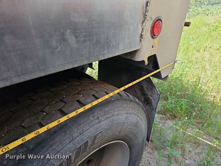 image for item DQ0125 1990 Cornhusker Pup  end dump pup trailer