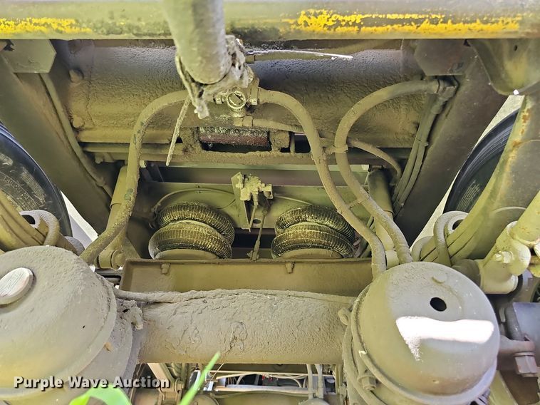 image for item DQ0125 1990 Cornhusker Pup  end dump pup trailer