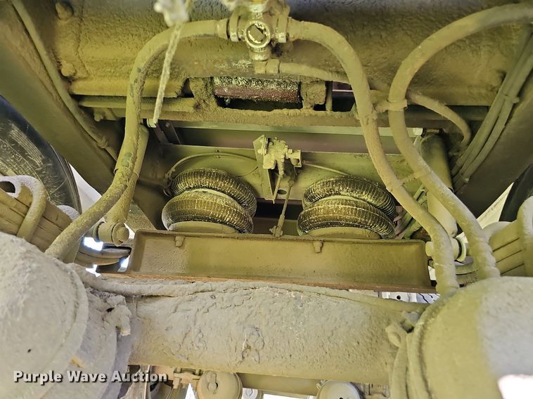 image for item DQ0125 1990 Cornhusker Pup  end dump pup trailer