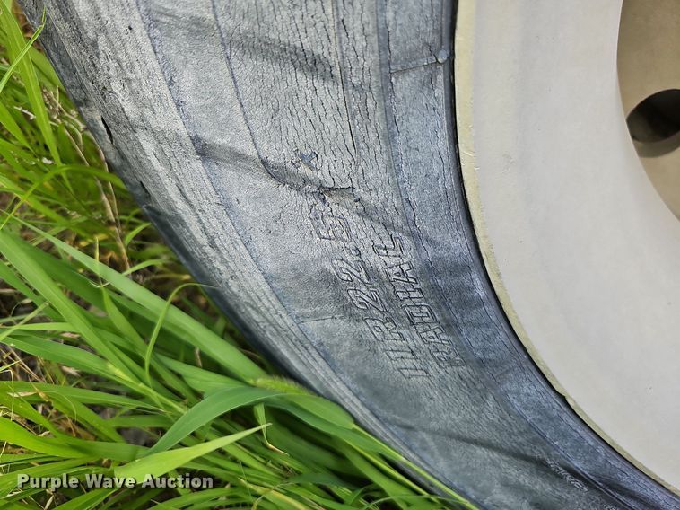 image for item DQ0125 1990 Cornhusker Pup  end dump pup trailer