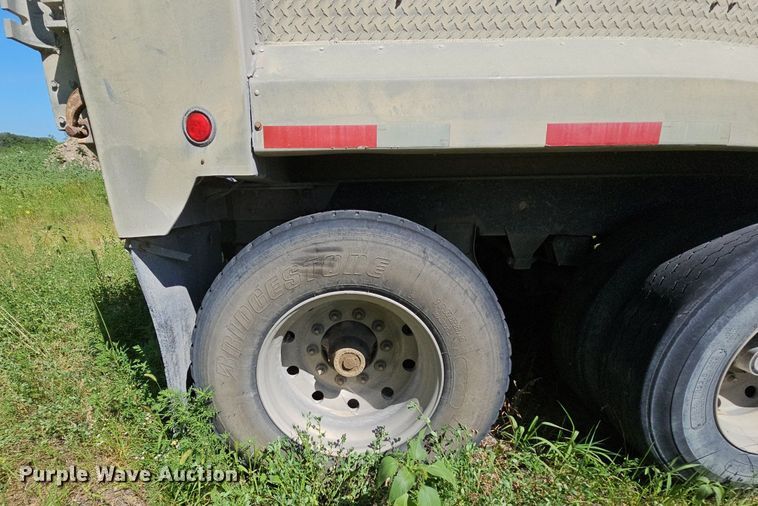 image for item DQ0125 1990 Cornhusker Pup  end dump pup trailer