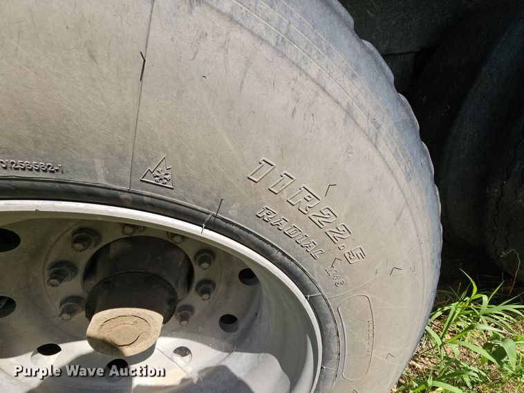 image for item DQ0125 1990 Cornhusker Pup  end dump pup trailer