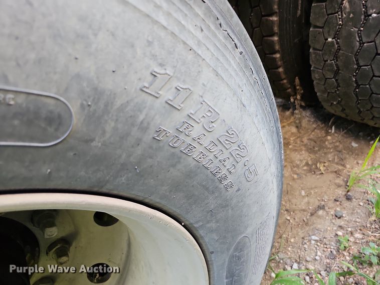 image for item DQ0125 1990 Cornhusker Pup  end dump pup trailer