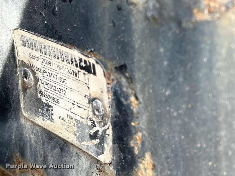 image for item DQ0860 2009 GMC Sierra 3500HD  Ext. Cab flatbed pickup truck