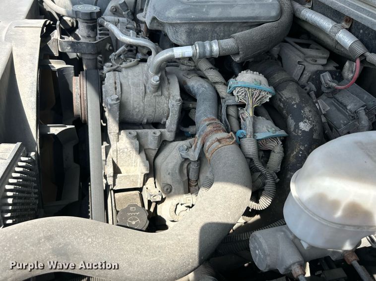 image for item DQ0860 2009 GMC Sierra 3500HD  Ext. Cab flatbed pickup truck