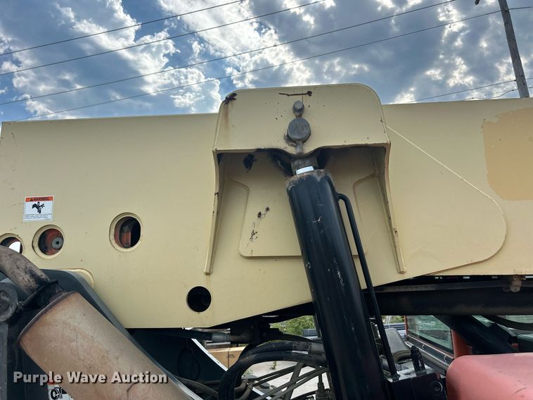 image for item DQ0863 2005 JLG G10-55A  telehandler