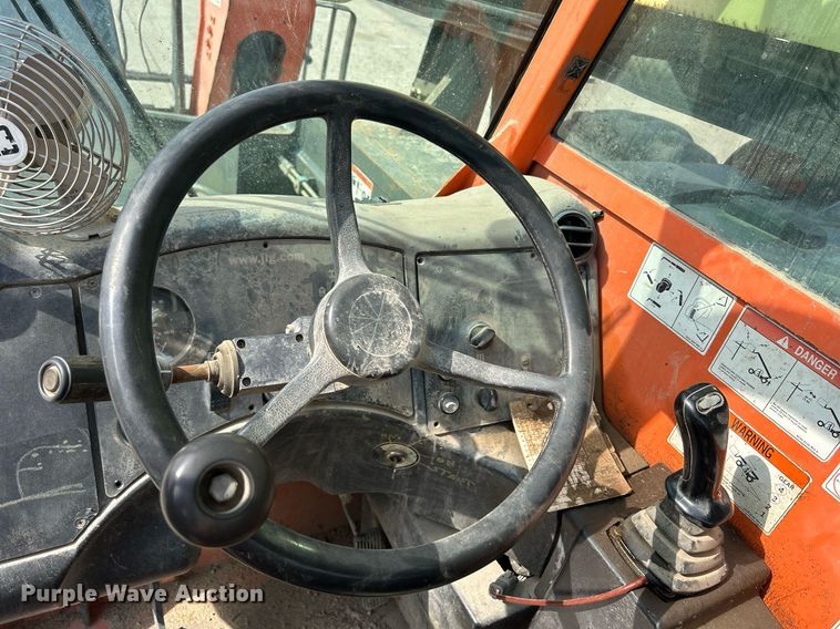 image for item DQ0863 2005 JLG G10-55A  telehandler