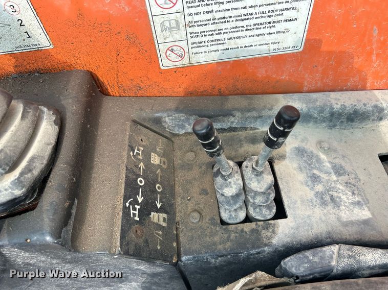 image for item DQ0863 2005 JLG G10-55A  telehandler