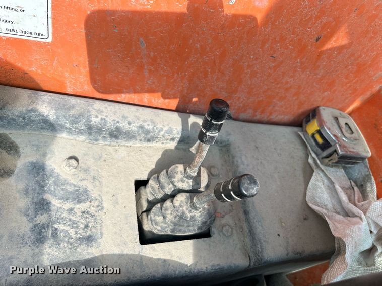 image for item DQ0863 2005 JLG G10-55A  telehandler