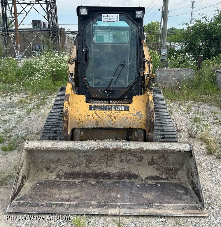 image for item DQ0864 2011 Caterpillar 259B3  tracked skid steer loader