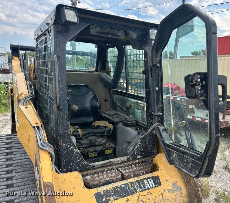 image for item DQ0864 2011 Caterpillar 259B3  tracked skid steer loader