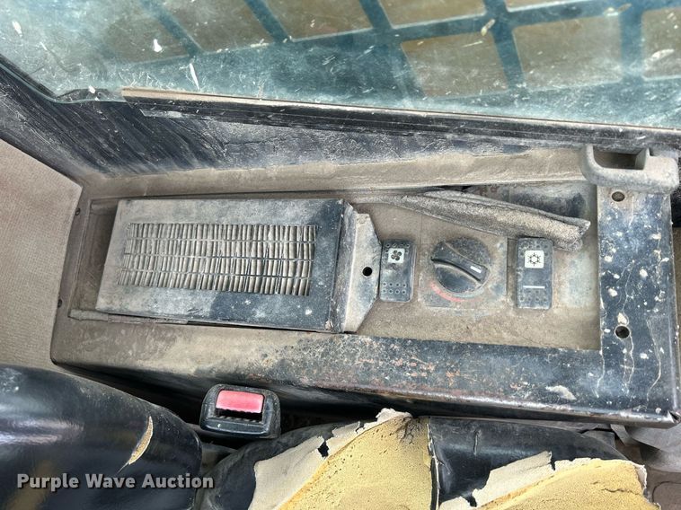 image for item DQ0864 2011 Caterpillar 259B3  tracked skid steer loader