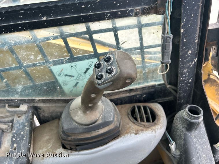 image for item DQ0864 2011 Caterpillar 259B3  tracked skid steer loader