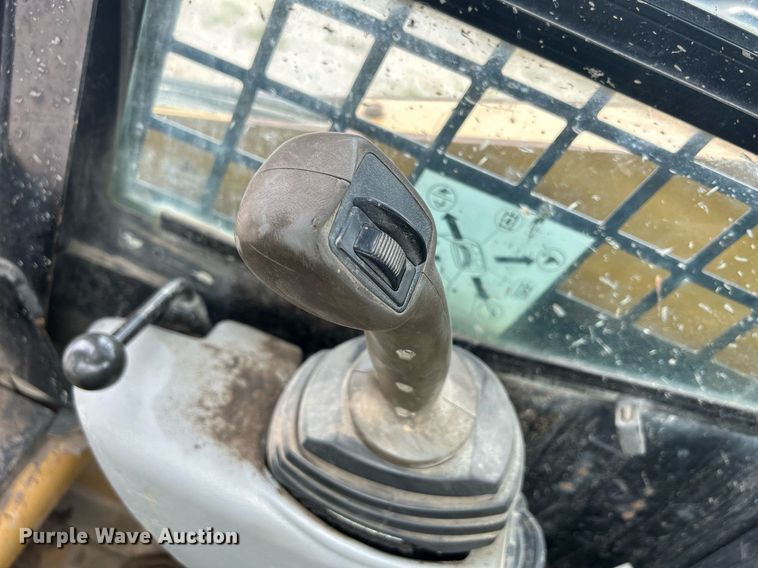 image for item DQ0864 2011 Caterpillar 259B3  tracked skid steer loader