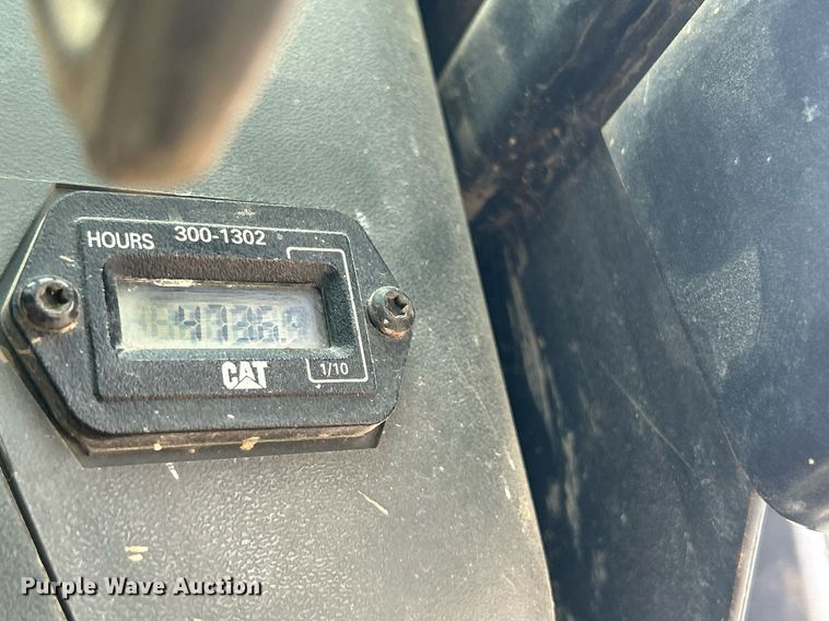 image for item DQ0864 2011 Caterpillar 259B3  tracked skid steer loader