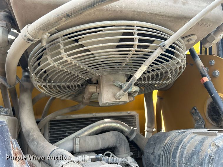 image for item DQ0864 2011 Caterpillar 259B3  tracked skid steer loader