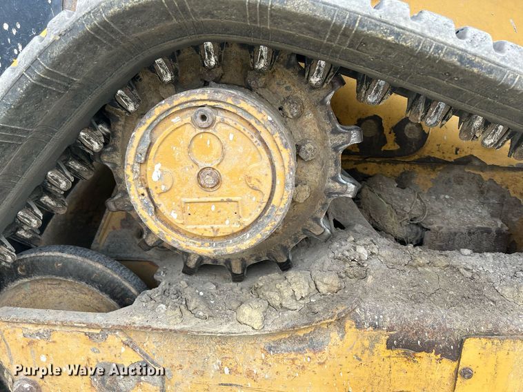 image for item DQ0864 2011 Caterpillar 259B3  tracked skid steer loader