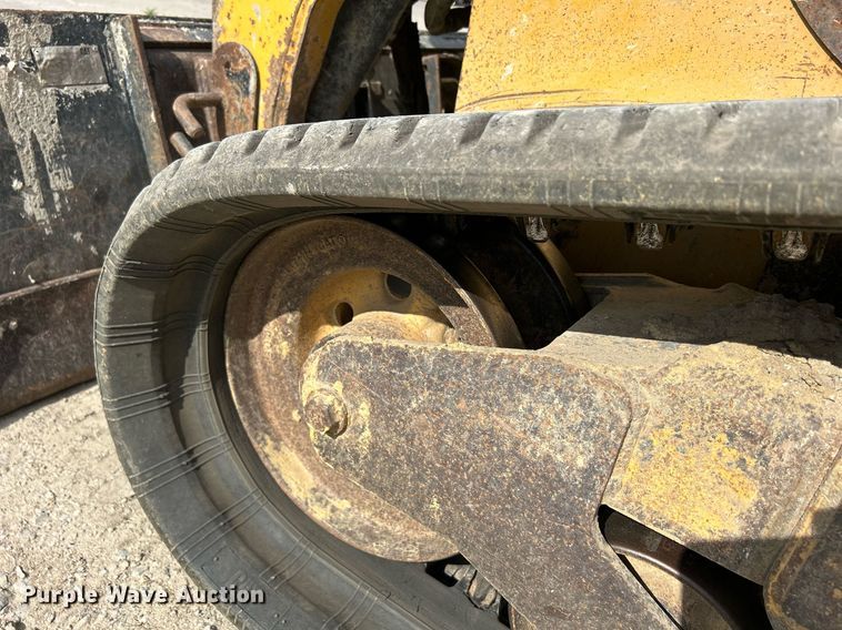 image for item DQ0864 2011 Caterpillar 259B3  tracked skid steer loader