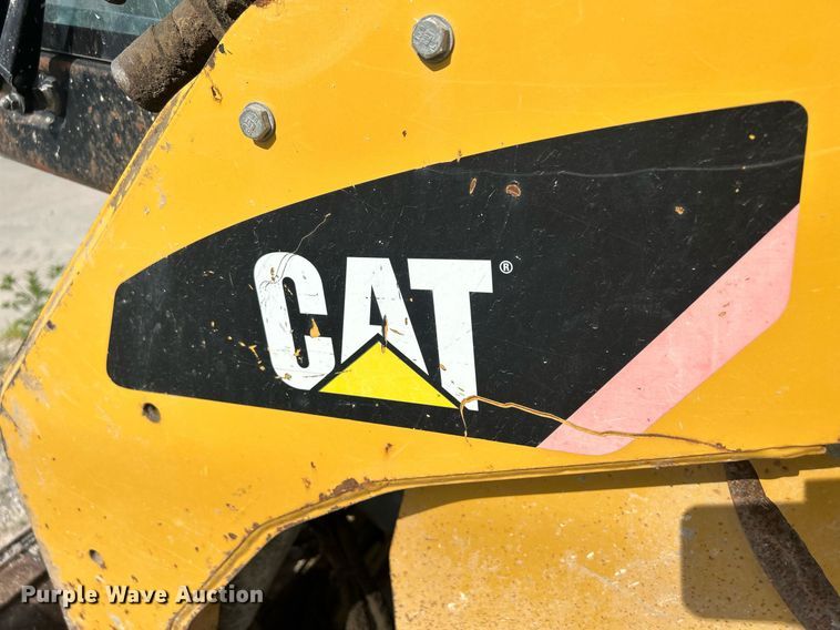 image for item DQ0864 2011 Caterpillar 259B3  tracked skid steer loader
