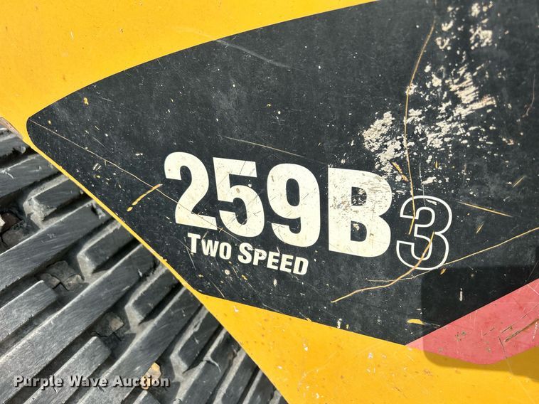 image for item DQ0864 2011 Caterpillar 259B3  tracked skid steer loader