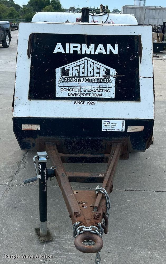 image for item DQ0865 Airman PDS270S  air compressor