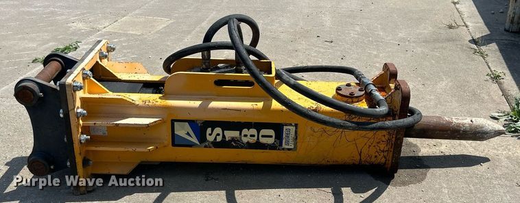 image for item DQ0866 2016 Arrowhead S180  breaker