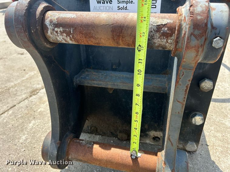 image for item DQ0866 2016 Arrowhead S180  breaker