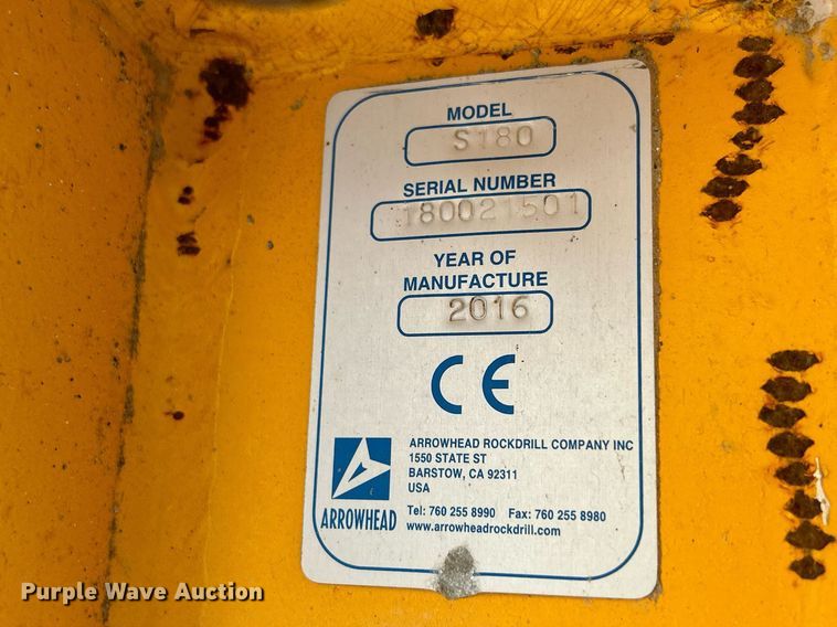 image for item DQ0866 2016 Arrowhead S180  breaker