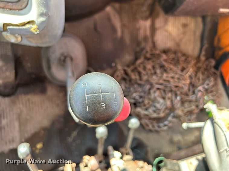 image for item DQ0867 1986 Ford L8000  dump truck